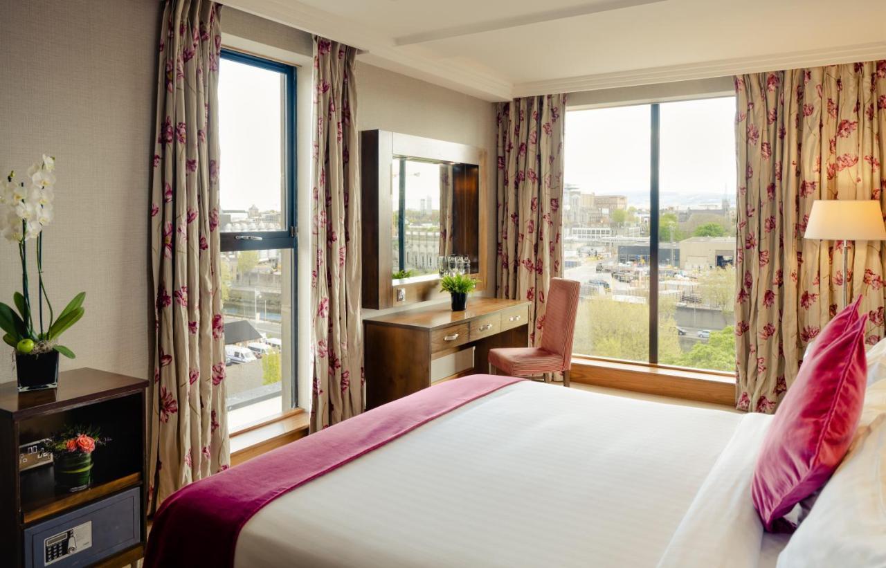 แอชลิง โฮเทล ดับลิน Hotel ภายนอก รูปภาพ