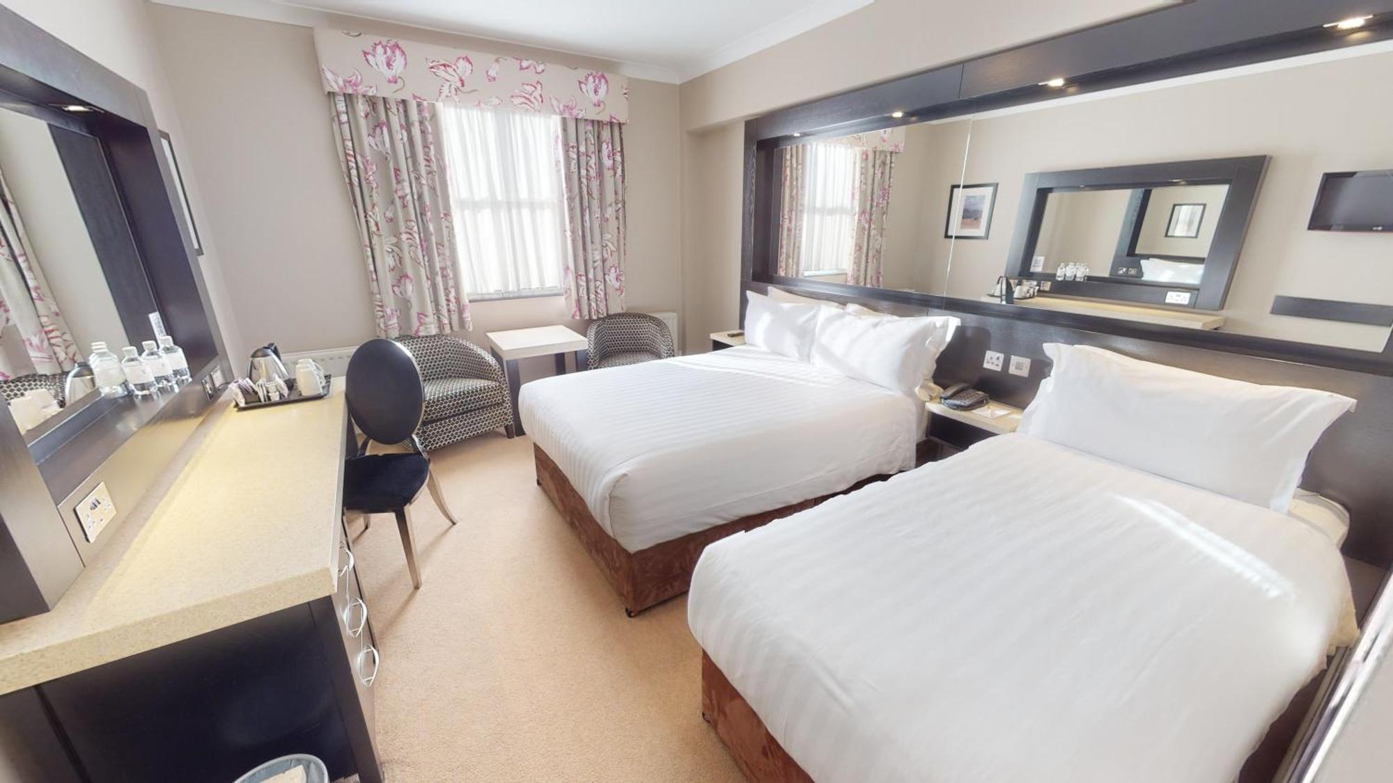 แอชลิง โฮเทล ดับลิน Hotel ภายนอก รูปภาพ
